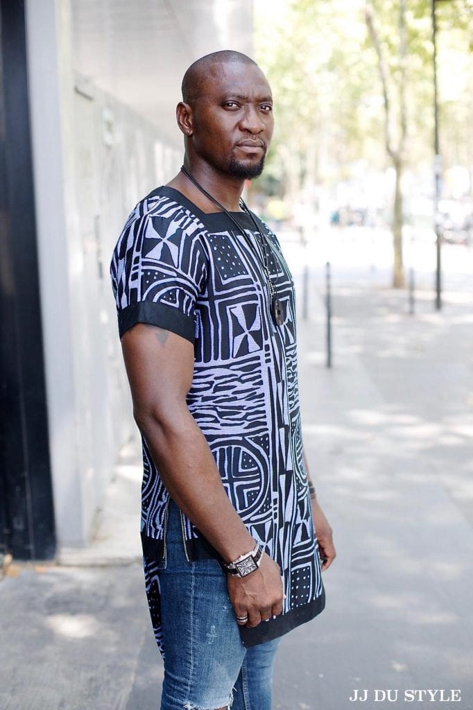Ayissi Nga : Le styliste camerounais créateur de la légende Wazal