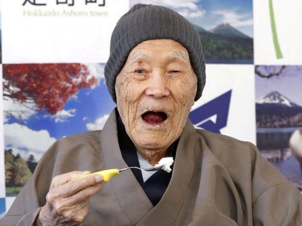 Le plus vieil homme du monde, Chitetsu Watanabe, décède à 112 ans