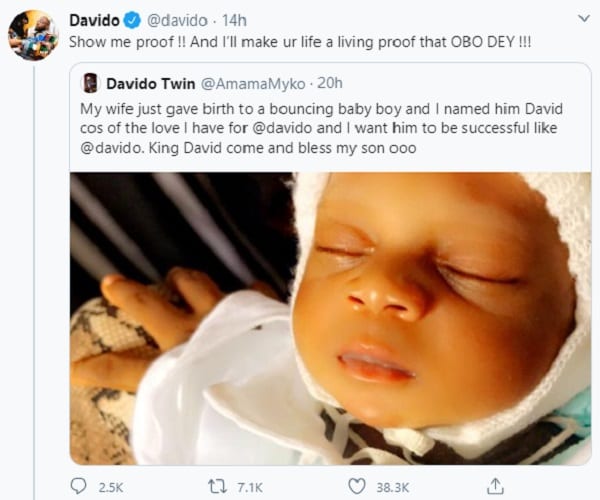 Davido promet d'améliorer la vie de son "jumeau'' qui a donné son nom à son fils