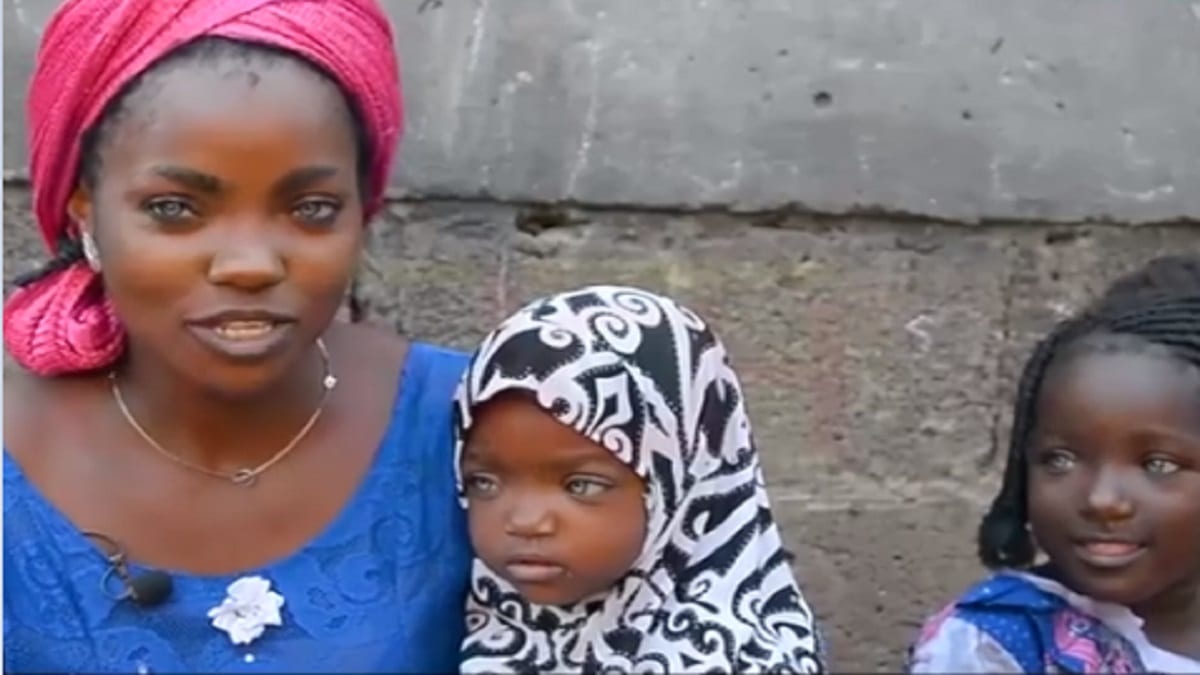 Mon Mari A Abandonne Mes Filles Et Moi Parce Que Nous Avons Des Yeux Bleus Raconte Une Nigeriane
