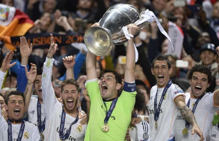 La légende du Real Madrid et de l'Espagne Iker Casillas annonce sa retraite